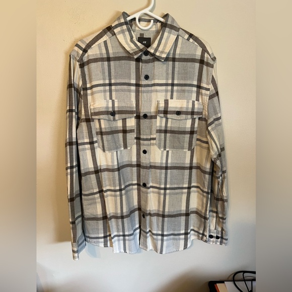 H&M Other - H&M Heavyweight Flannel Overshirt